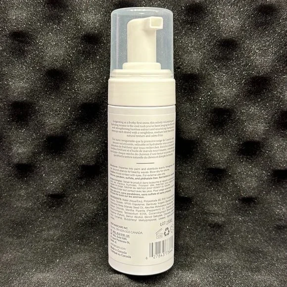 Voir Secrets in the Snow Soft Styling Foam - Picture 3 of 3